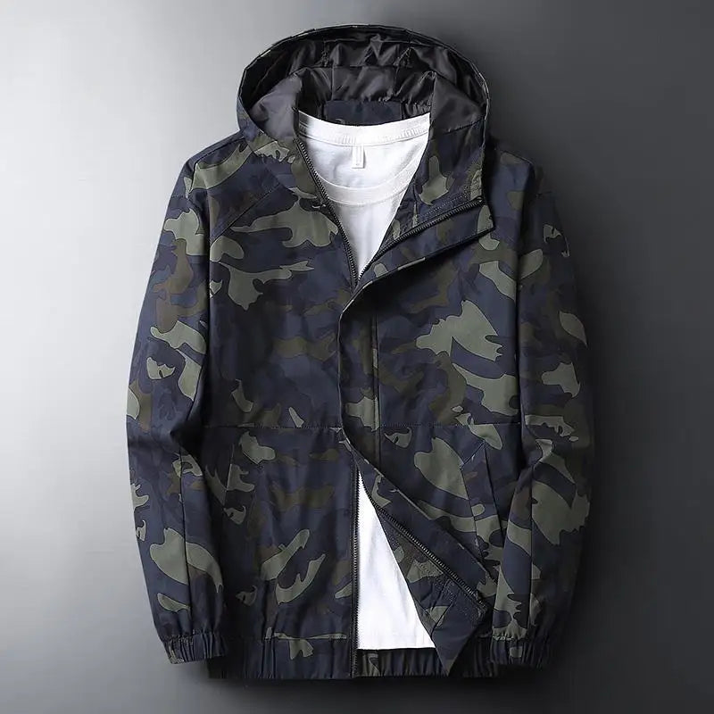 Veste Camouflage Homme Royan – Blouson Coupe-Vent Déperlant à Capuche Style Camouflage Années 70