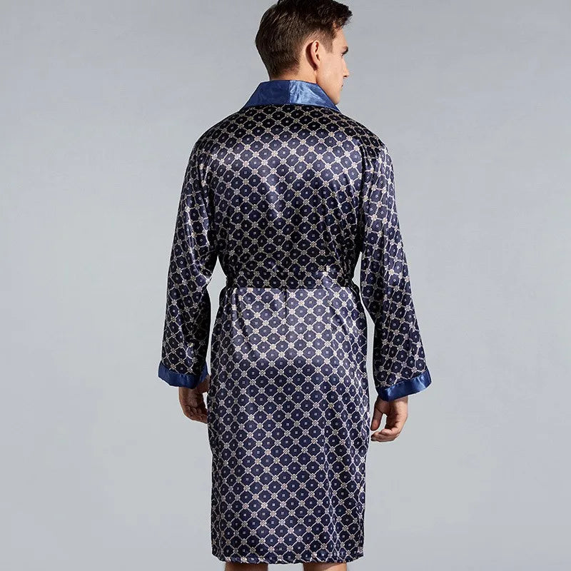 Peignoir de Chambre Homme Valmont – Robe de Chambre Satinée Motif Baroque avec Ceinture