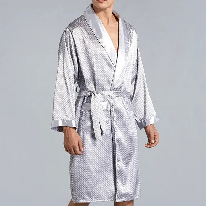 Peignoir de Chambre Homme Valmont – Robe de Chambre Satinée Motif Baroque avec Ceinture
