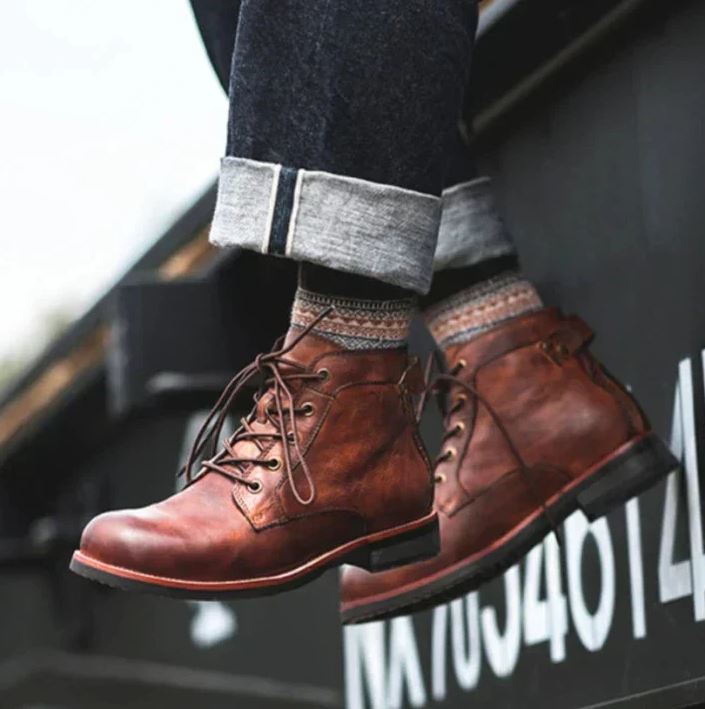 Bottes en Cuir Homme Auvergne – Boots Robustes Classiques Confortables pour Tous les Jours